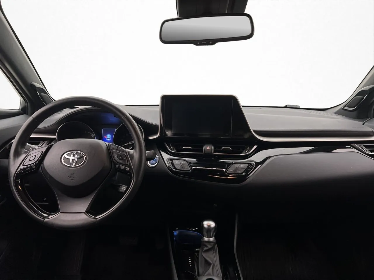 Vehicle image 18