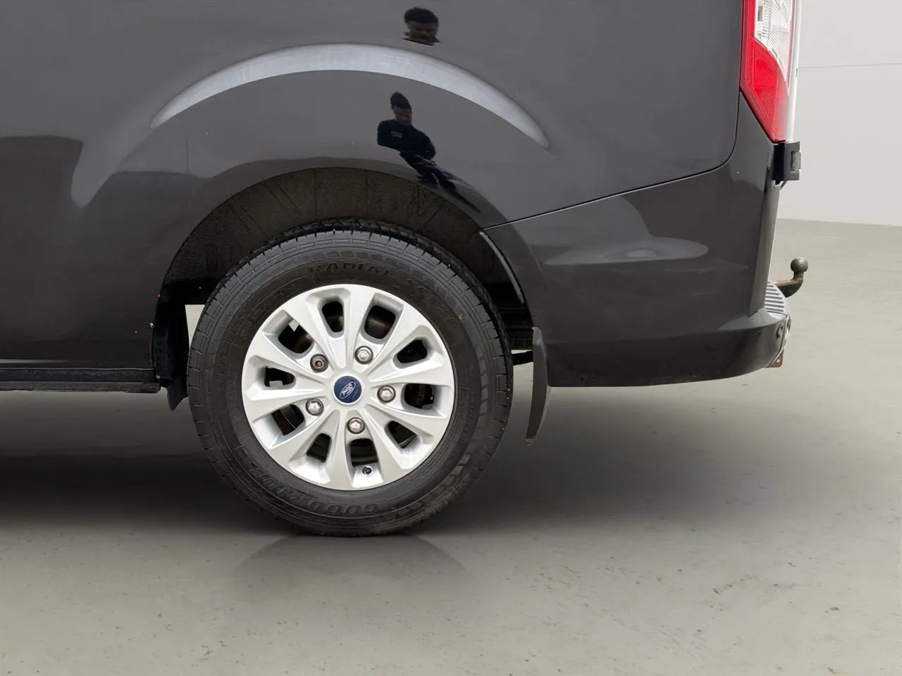 Vehicle image 31