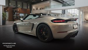 Porsche 718 bild 2