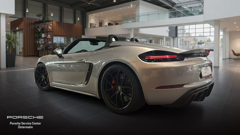 Porsche 718 bild 2