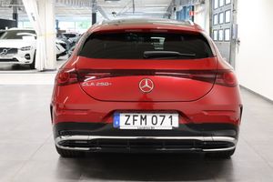 Mercedes CLA250 bild 5