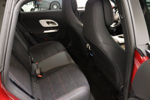 Mercedes CLA250 bild 25
