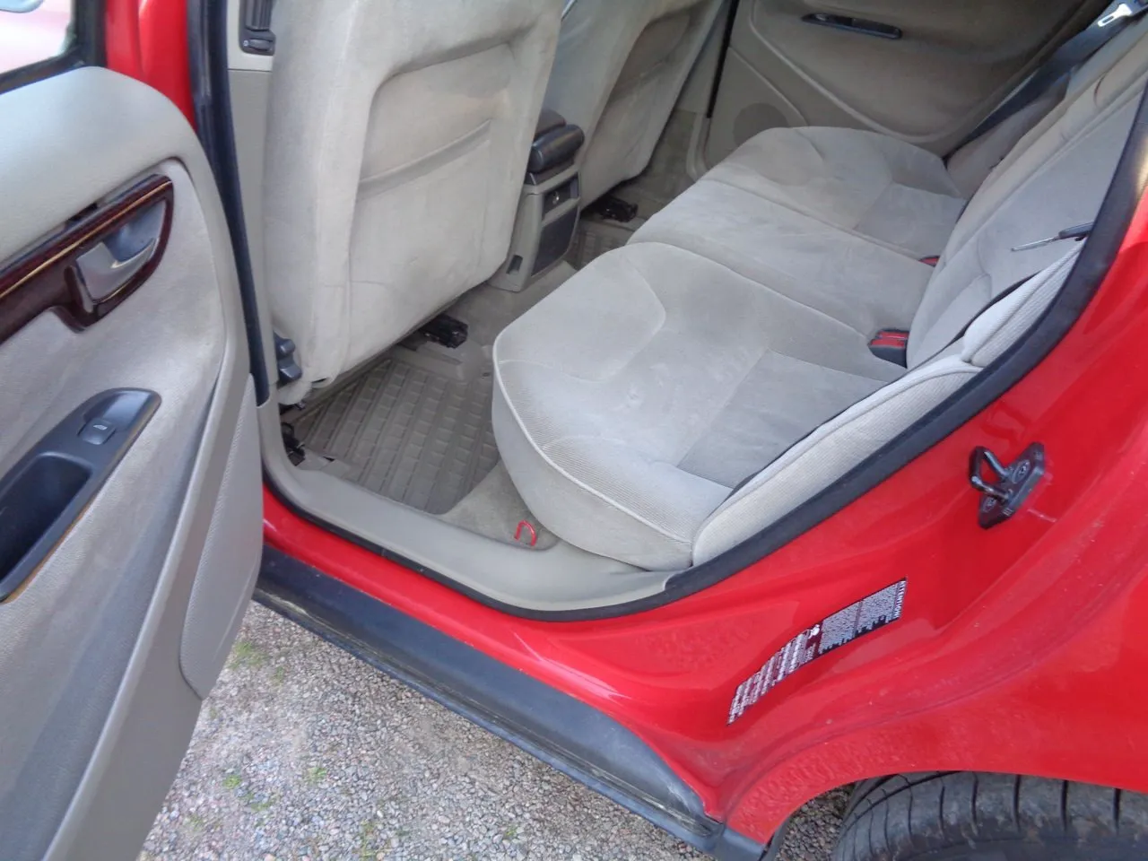 Vehicle image 20