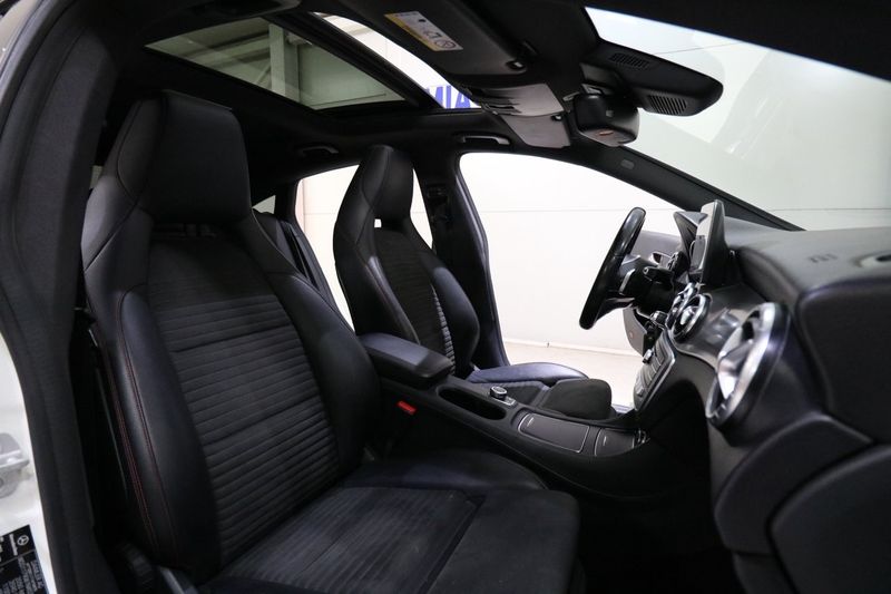 Mercedes CLA200 bild 13