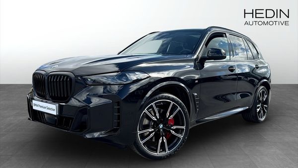 BMW X5 xDrive30d M-Sport Panorama Drag Rattvärme H/K - 2026