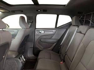 Volvo EX40 bild 12