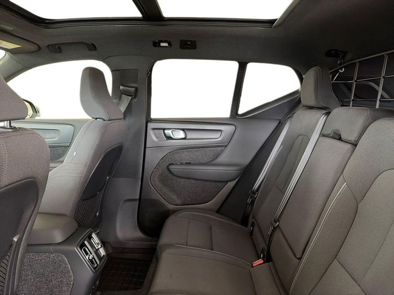 Volvo EX40 bild 12