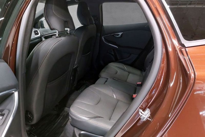 Volvo V40 bild 6