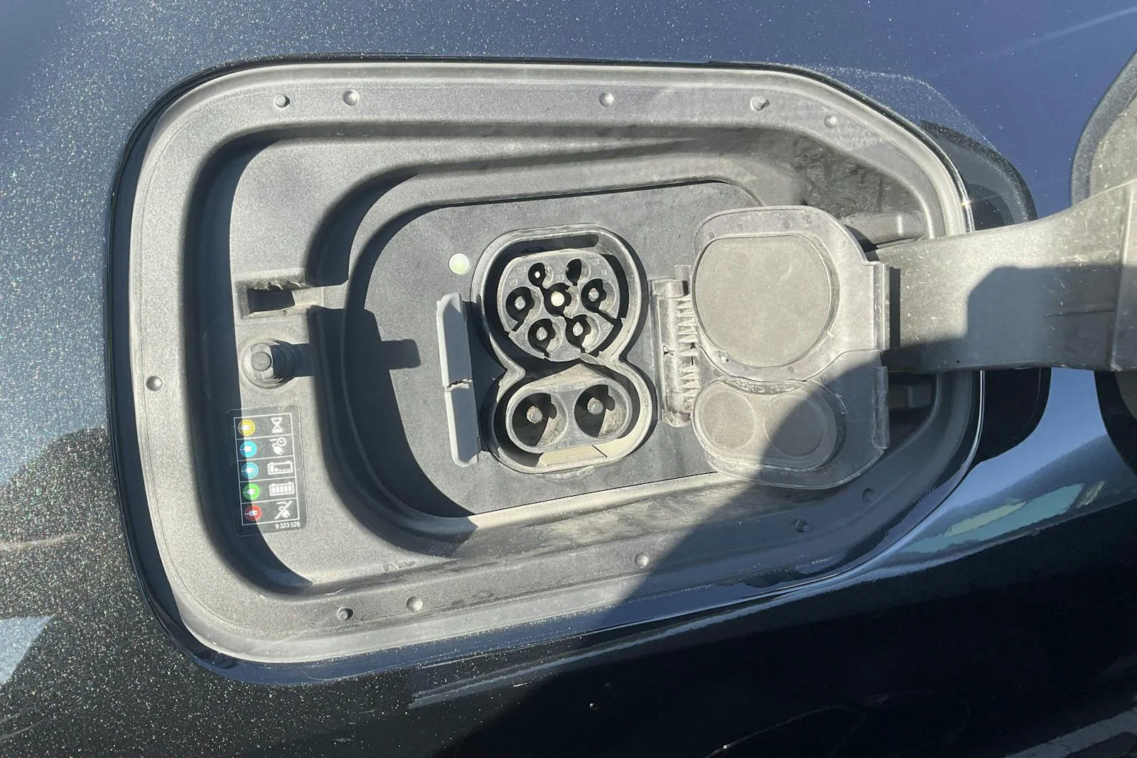 Vehicle image 18
