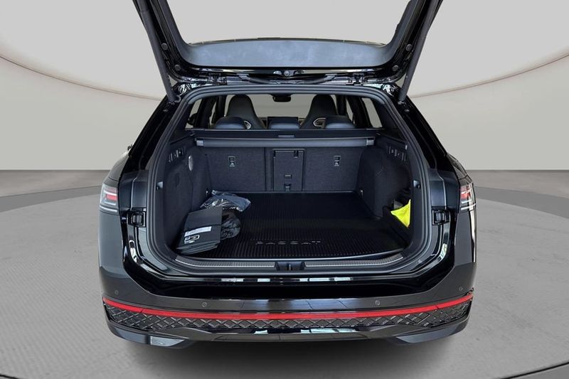 Volkswagen Passat bild 7