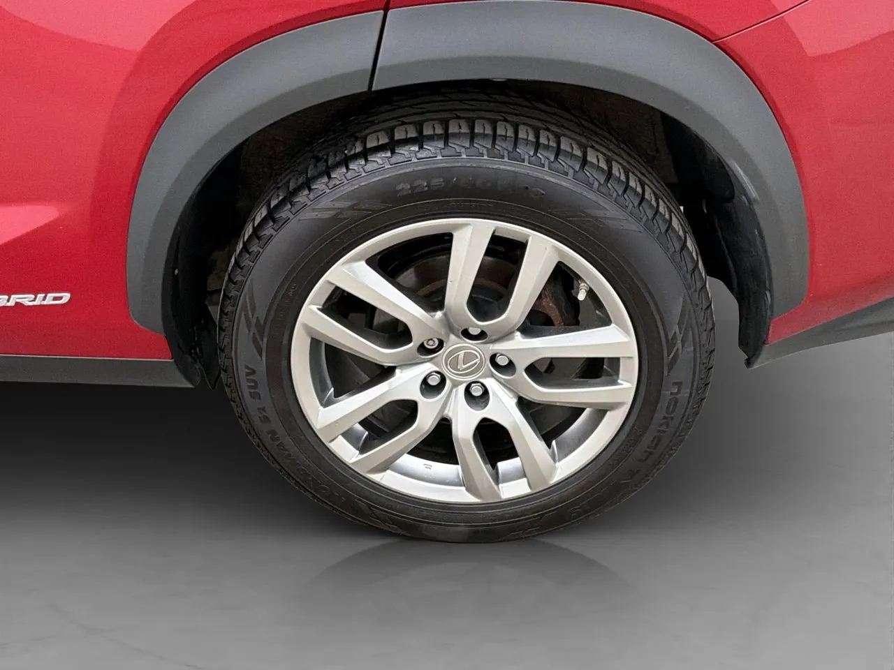 Vehicle image 30