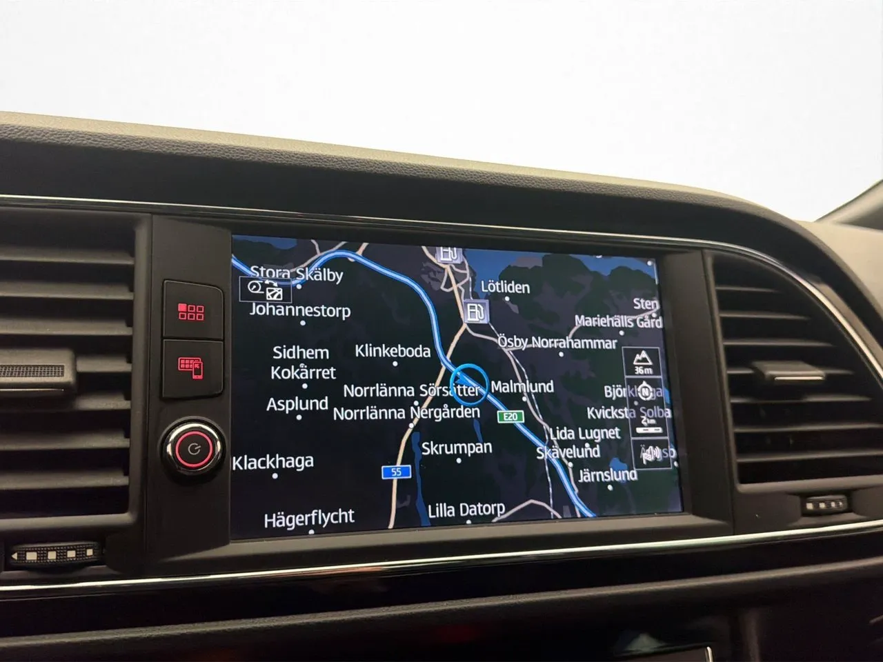 Vehicle image 20