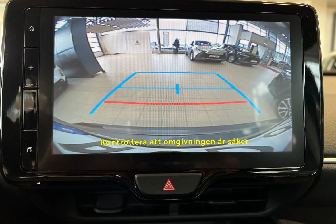 Vehicle image 20