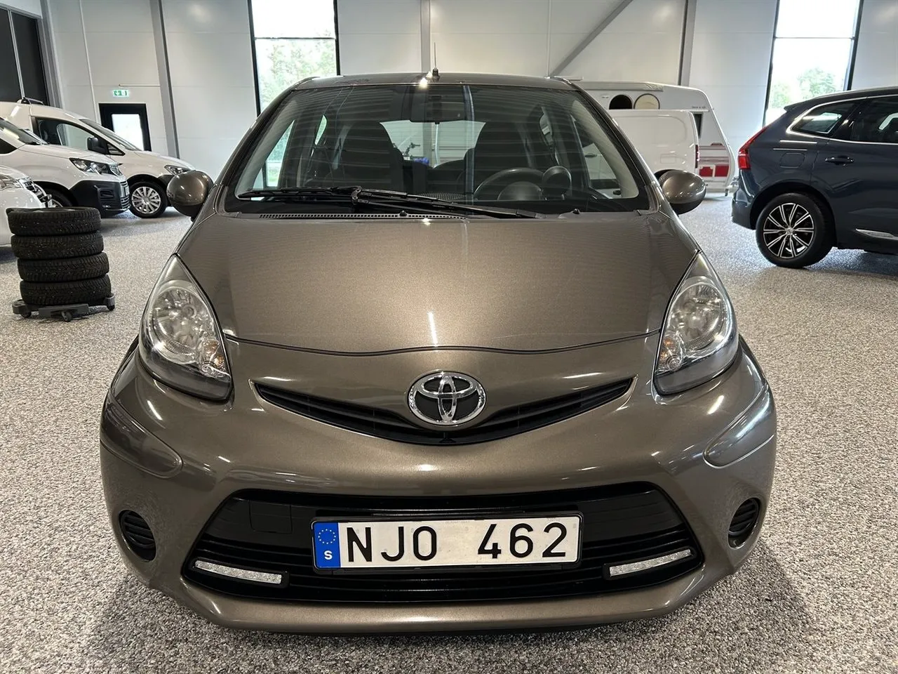 Vehicle image 9
