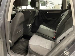 Volkswagen Passat bild 5