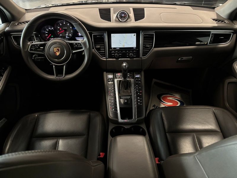 Porsche Macan bild 22