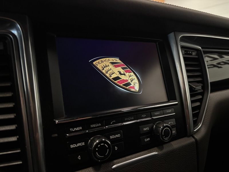 Porsche Macan bild 15