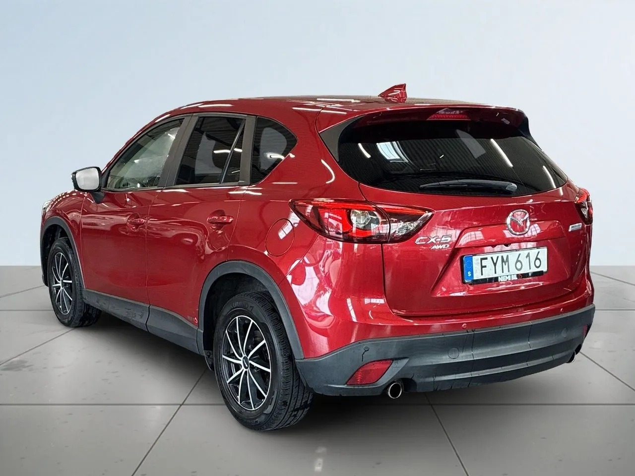 Vehicle image 4