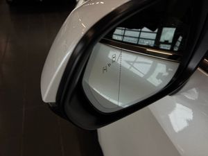 Lexus NX bild 20