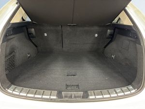 Lexus NX bild 12