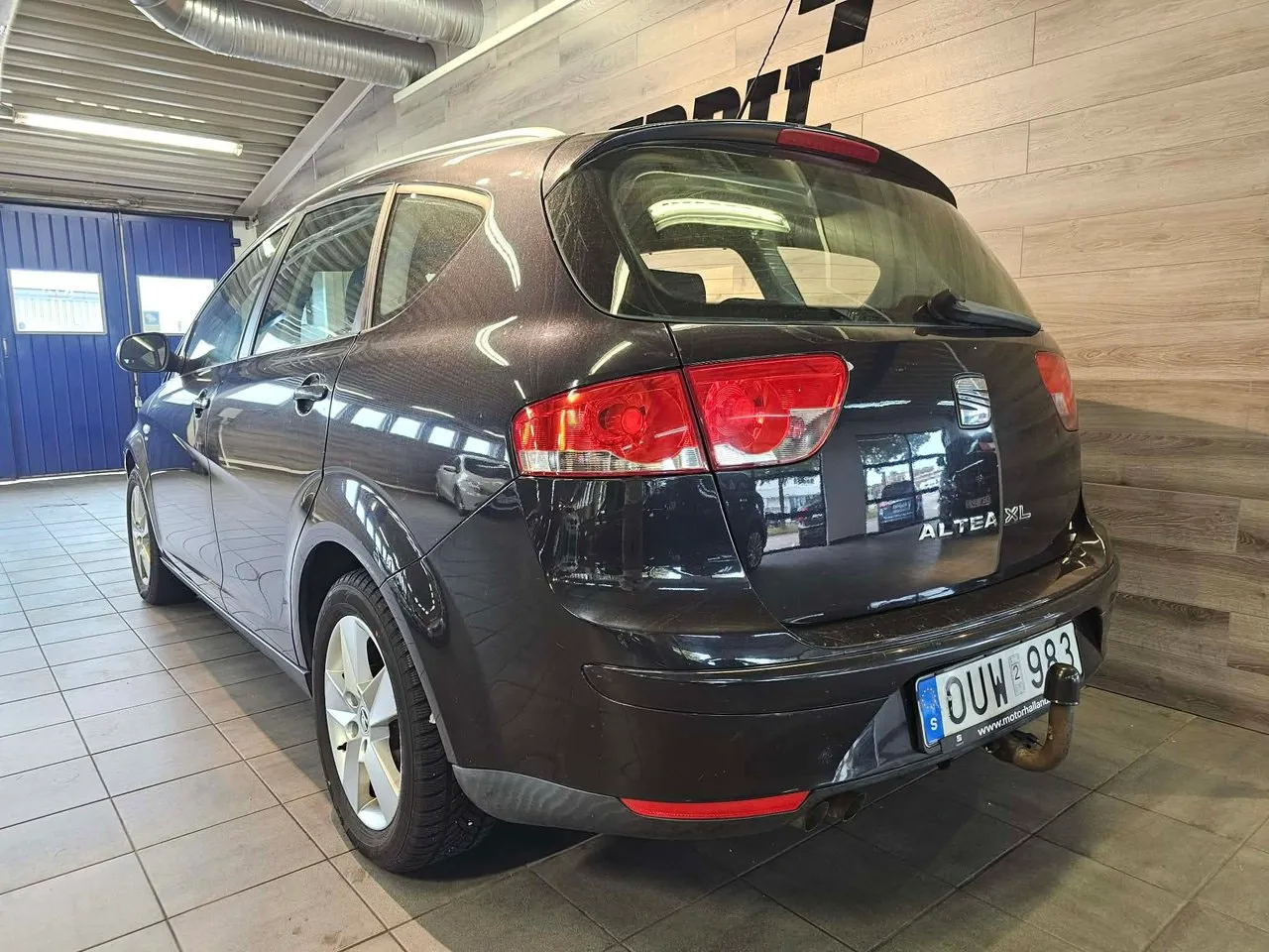 Vehicle image 2