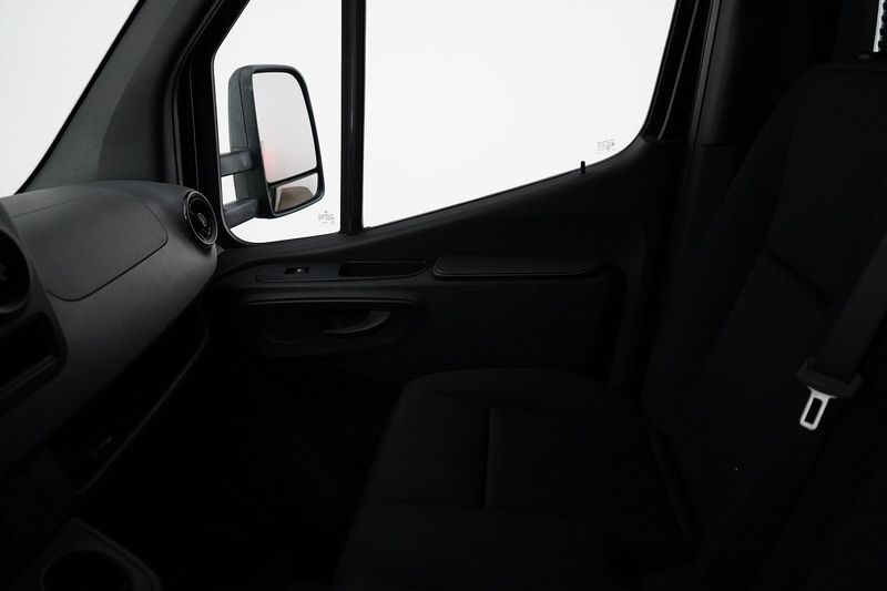Mercedes Sprinter bild 14