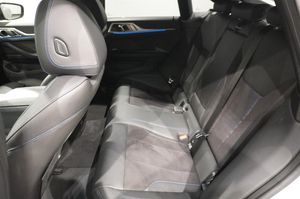 BMW i4 bild 5
