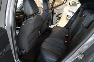 Peugeot 2008 bild 4