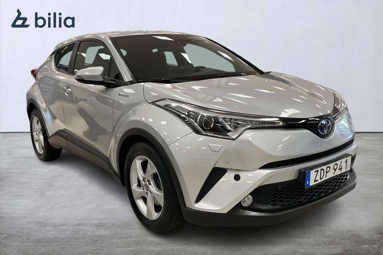 Vehicle image 19