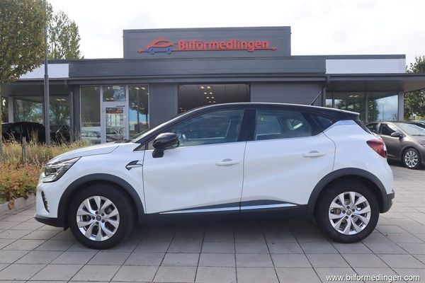 Renault Captur 1.3 TCe 130hk Automat Backkamera Navi - 2021