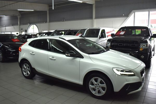 Volvo V40 Cross Country D3 Geartronic, 150hk Edition D-värmare - 2019