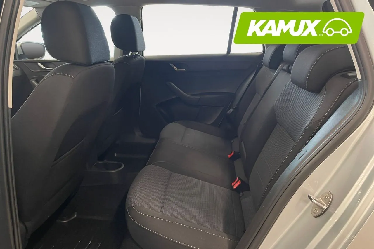Vehicle image 14
