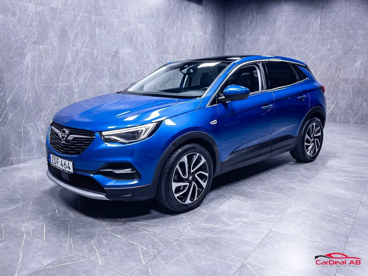 Vehicle image 2