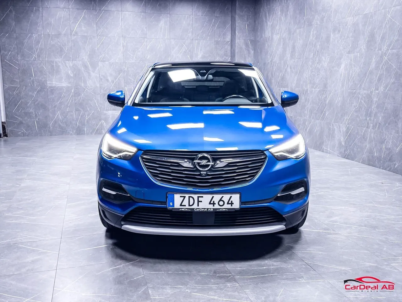 Vehicle image 1
