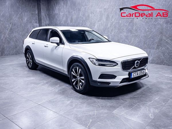 Volvo V90 Cross Country B4 AWD Geartronic Advance Värmare Läder Kamera CarPlay - 2022