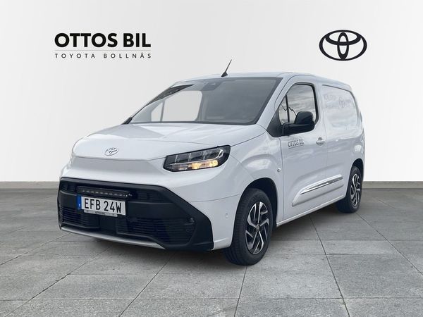 Toyota Proace City 1.5 D-4D Automatisk, 131hk - Professional / V-hjul, Drag, LED-ramp - 2024
