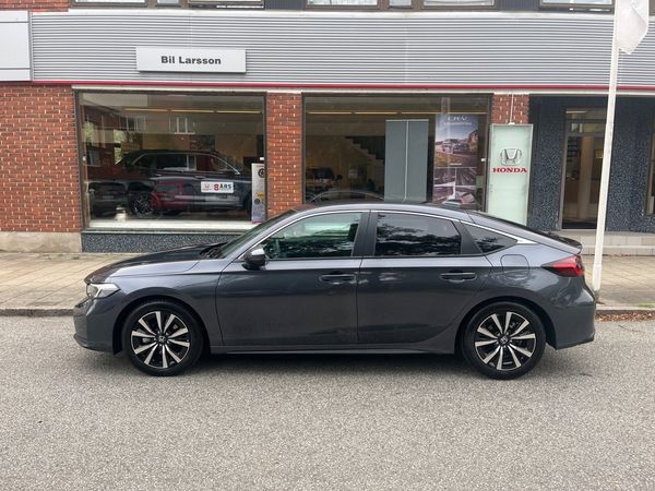 Honda Civic e:HEV e-CVT Elegance - 2027