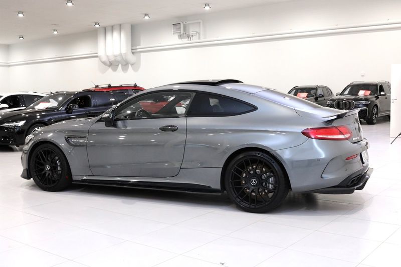 Mercedes C63 AMG bild 9