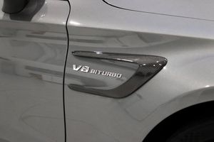 Mercedes C63 AMG bild 13