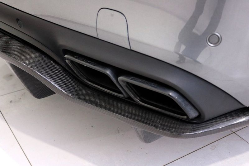 Mercedes C63 AMG bild 14
