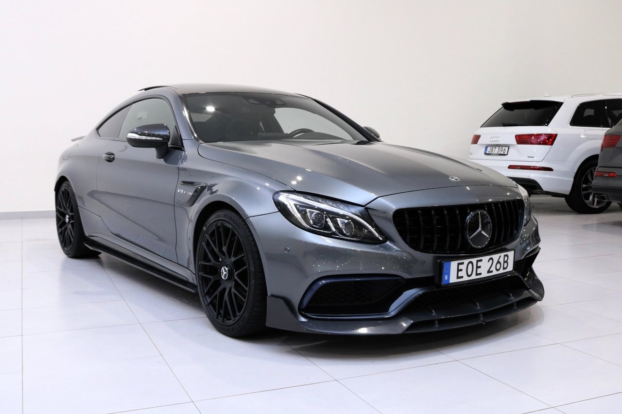 Mercedes C63 AMG
