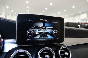 Mercedes C63 AMG bild 30