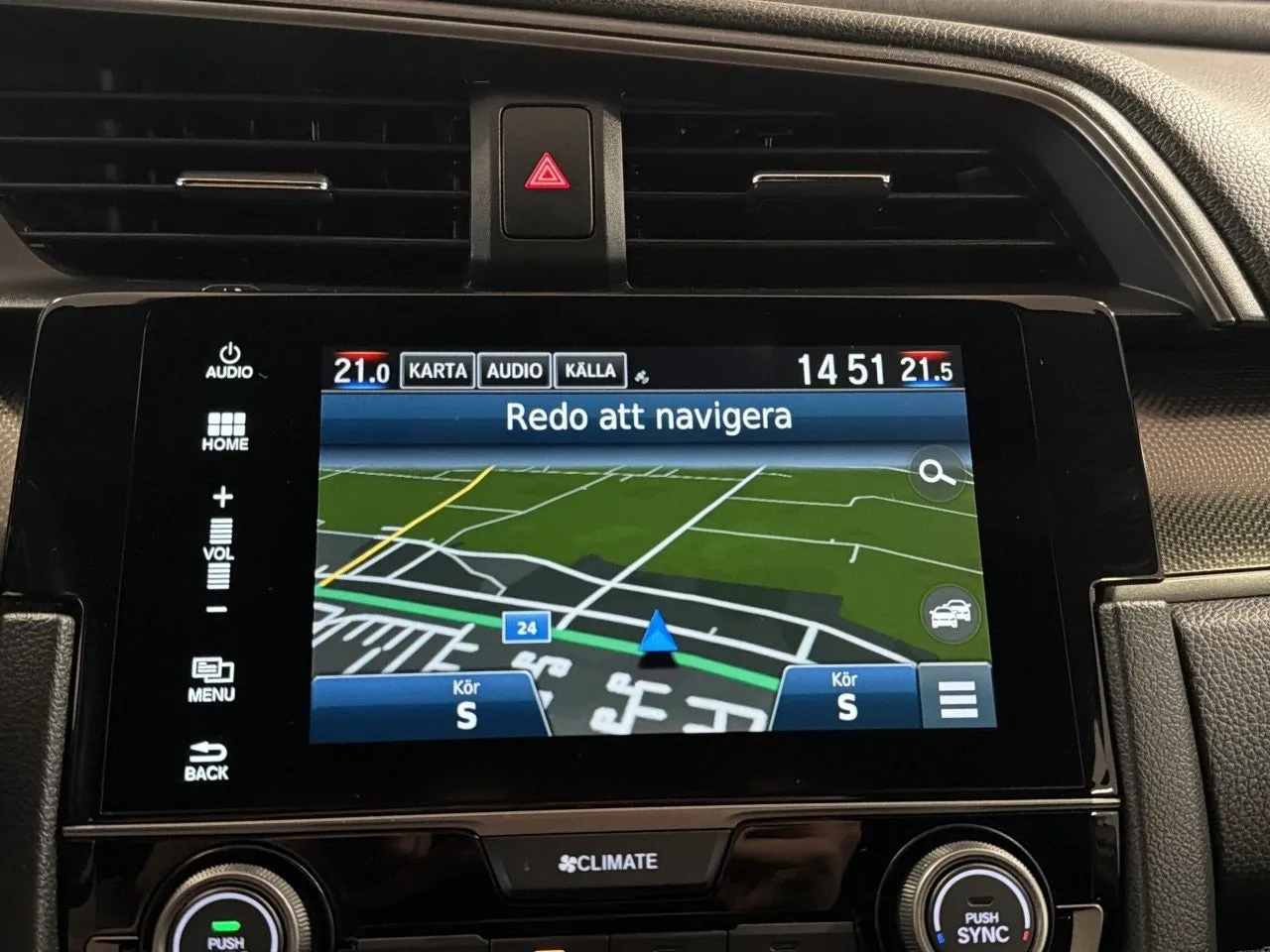 Vehicle image 14