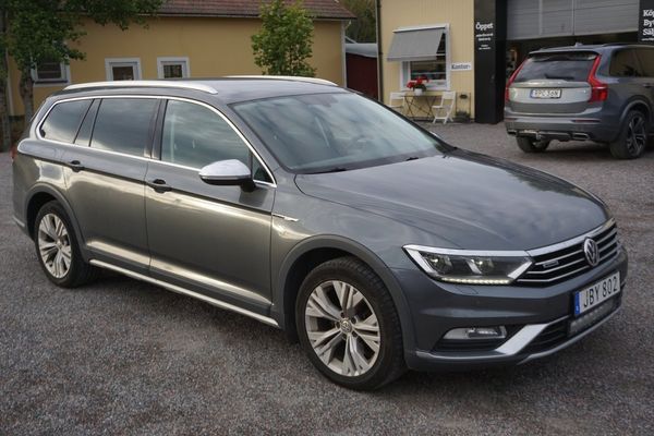 Volkswagen Passat Alltrack 2.0 TDI Aut 4Motion Alltrack Drag Värmare - 2017