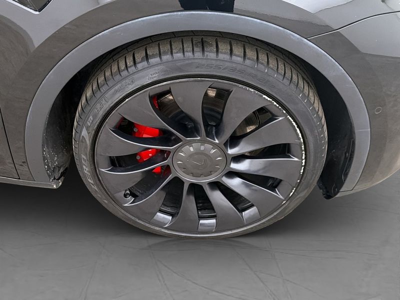 Tesla Model Y bild 36