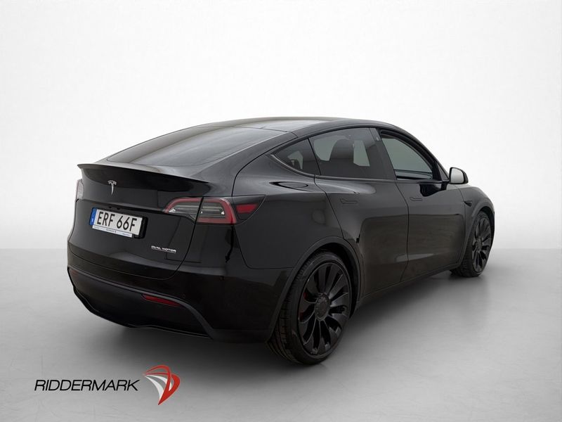 Tesla Model Y bild 8