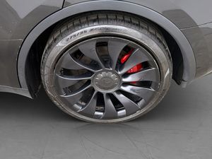 Tesla Model Y bild 34