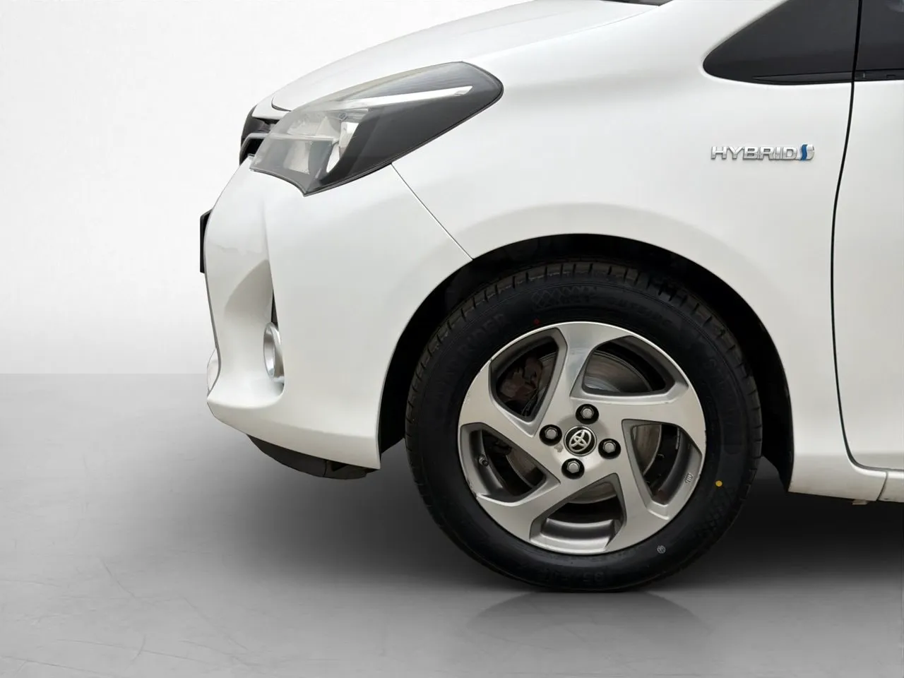Vehicle image 20