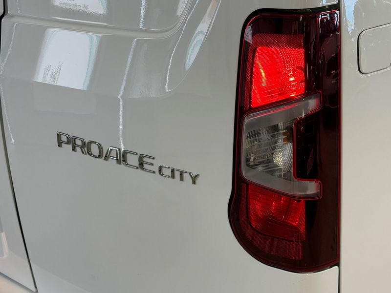 Toyota Proace bild 8