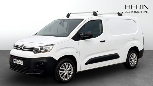Citroen Berlingo L2 1,5L 102HK / Backkamera / Inredning i skåp / Värmare - 2020